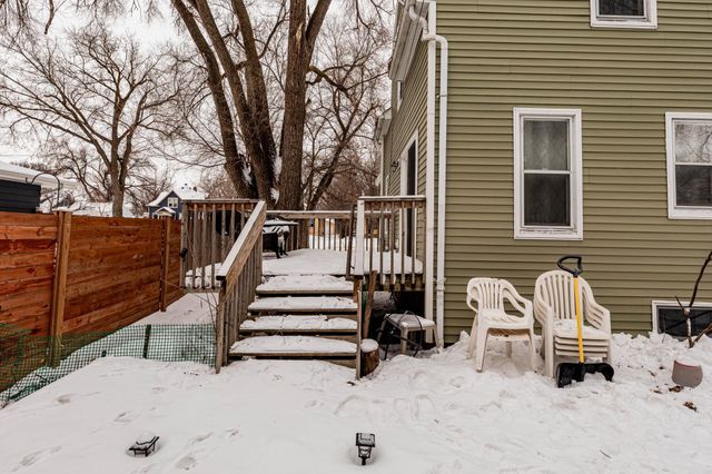 1329 10th Street N, Fargo, ND 58102