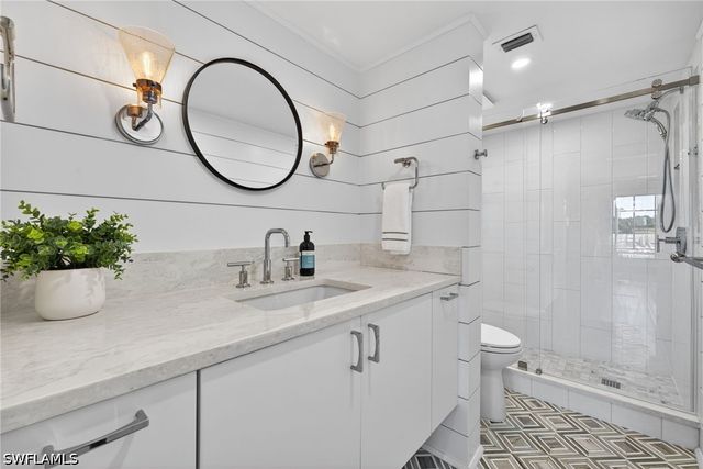 6080 PELICAN BAY BLVD 205A, Naples, FL 34108
