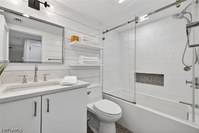 6080 PELICAN BAY BLVD 205A, Naples, FL 34108