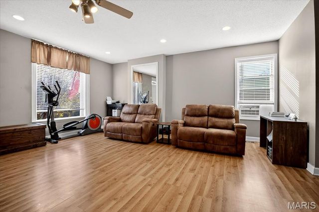 3521 Michigan Avenue, St Louis, MO 63118