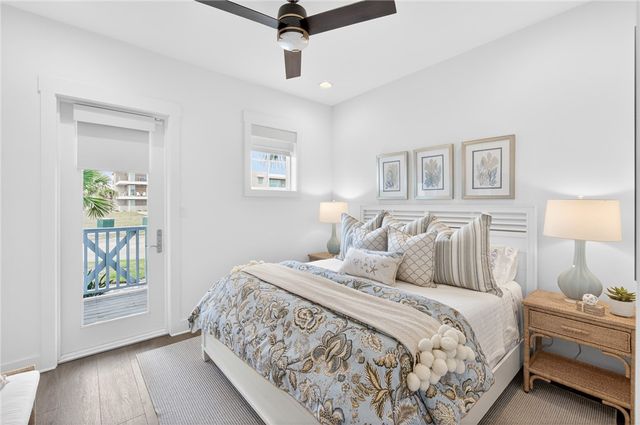 636 Kings Crown, Port Aransas, TX 78373