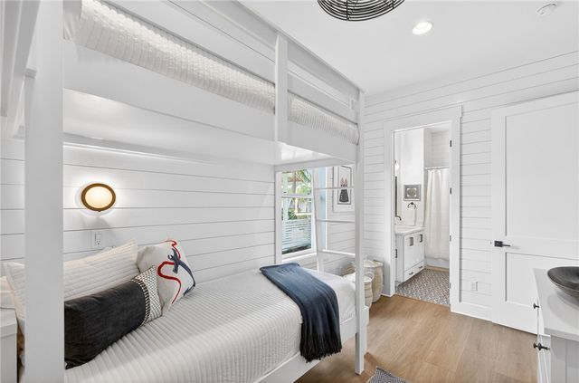 636 Kings Crown, Port Aransas, TX 78373