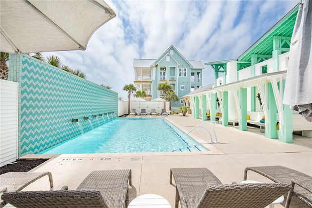 636 Kings Crown, Port Aransas, TX 78373