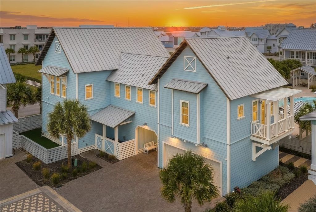 636 Kings Crown, Port Aransas, TX 78373