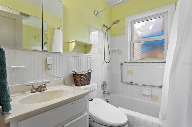 3152 13TH AVENUE N, St Petersburg, FL 33713