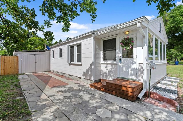 3152 13TH AVENUE N, St Petersburg, FL 33713