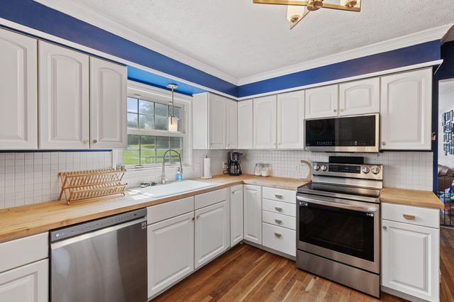 620 Rockmill Road NW, Lancaster, OH 43130