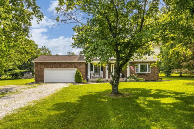 620 Rockmill Road NW, Lancaster, OH 43130