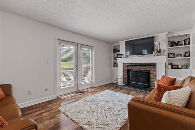 620 Rockmill Road NW, Lancaster, OH 43130