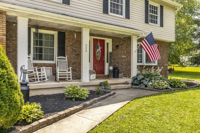 620 Rockmill Road NW, Lancaster, OH 43130