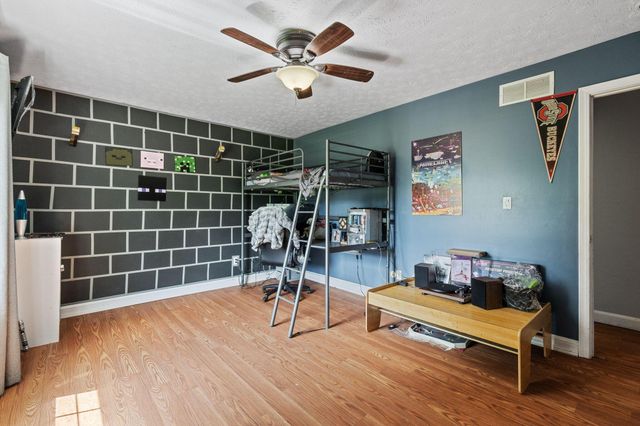 620 Rockmill Road NW, Lancaster, OH 43130