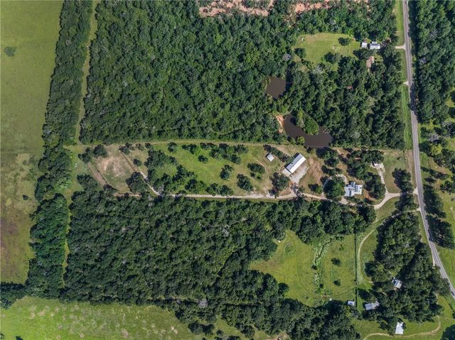 7244 Fm 2549, Hearne, TX 77859