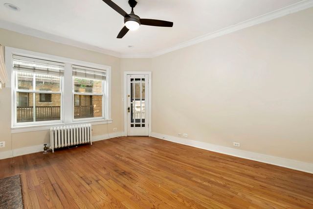 820 W Lakeside Place 2N, Chicago, IL 60640