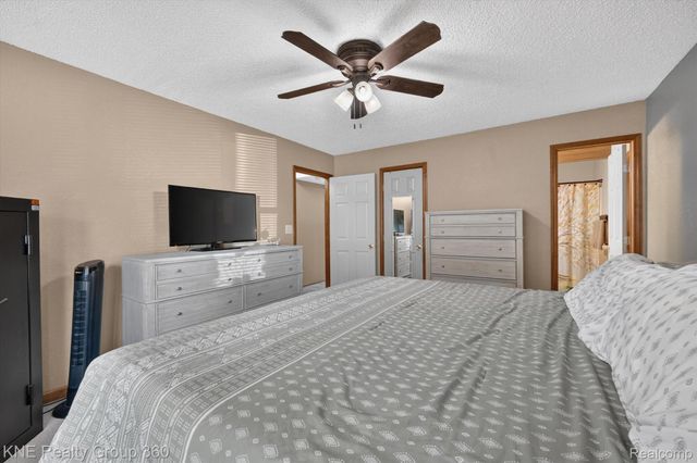 9647 Bellevue Road, Pennfield Charter Township, MI 49014