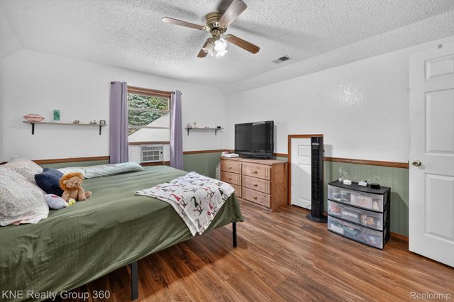 9647 Bellevue Road, Pennfield Charter Township, MI 49014