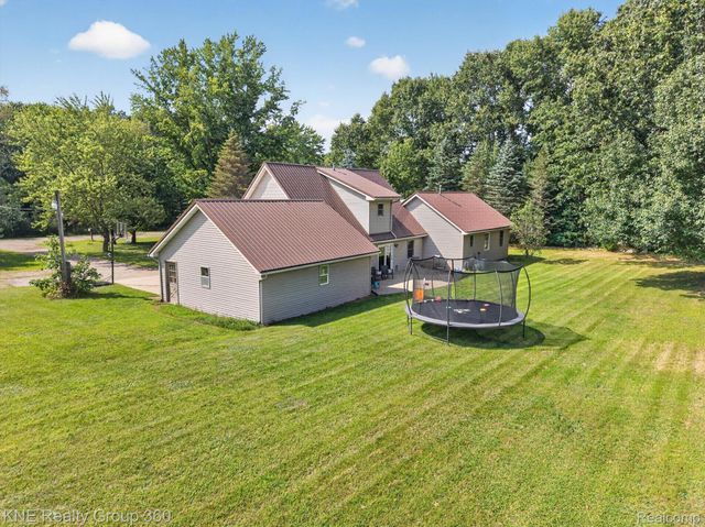 9647 Bellevue Road, Pennfield Charter Township, MI 49014