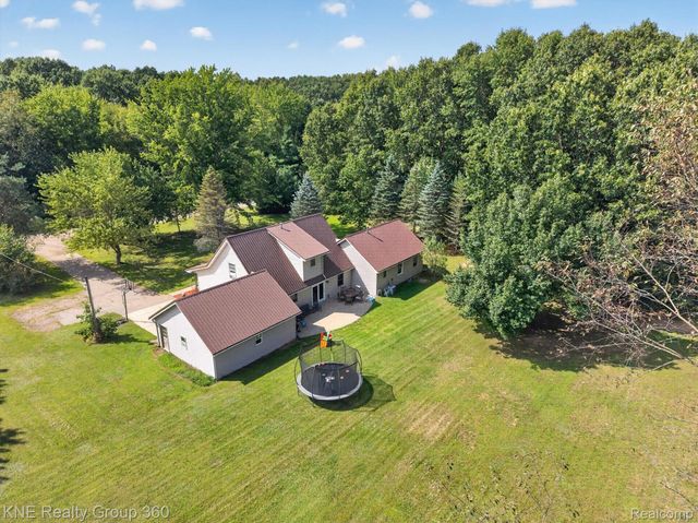 9647 Bellevue Road, Pennfield Charter Township, MI 49014