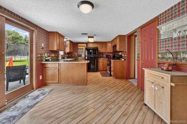 9647 Bellevue Road, Pennfield Charter Township, MI 49014