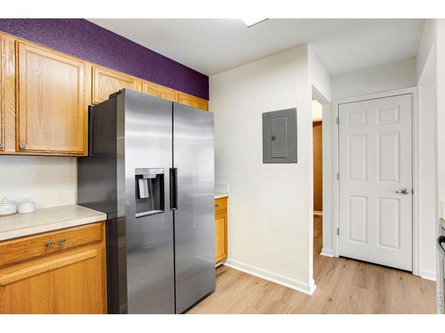 2070 Manitou Ct 102, Loveland, CO 80538