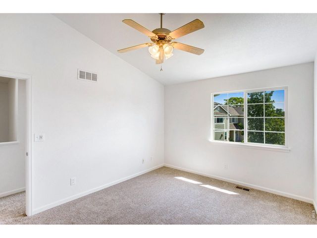 2070 Manitou Ct 102, Loveland, CO 80538
