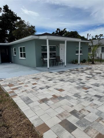 206 N HIMES AVENUE, Tampa, FL 33609