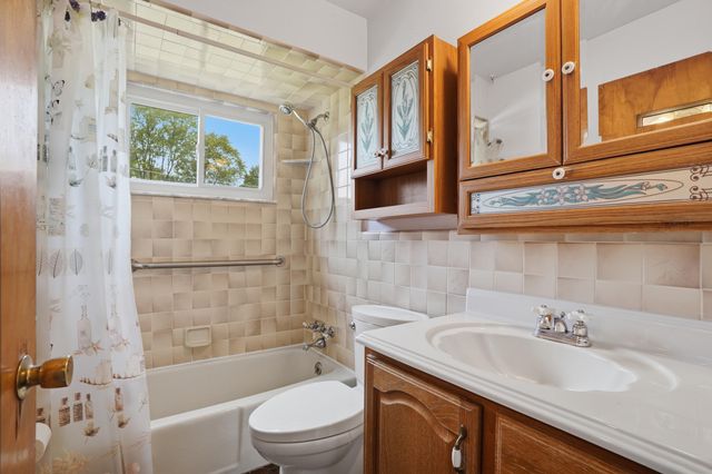 35843 Rewa Street, Clinton Twp, MI 48035