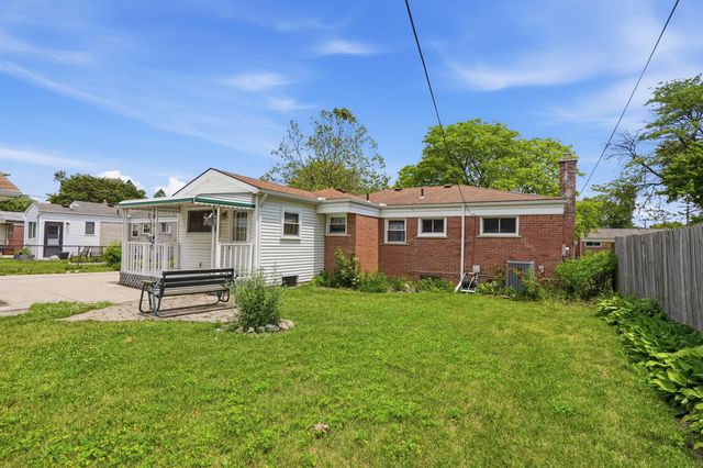 35843 Rewa Street, Clinton Twp, MI 48035