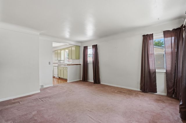 35843 Rewa Street, Clinton Twp, MI 48035
