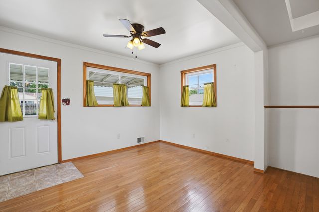 35843 Rewa Street, Clinton Twp, MI 48035