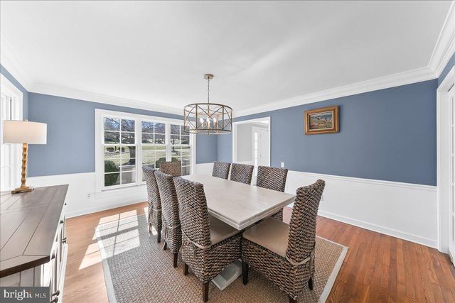 345 COUNTRY LN, Phoenixville, PA 19460