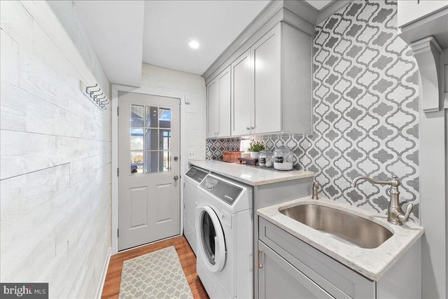 345 COUNTRY LN, Phoenixville, PA 19460