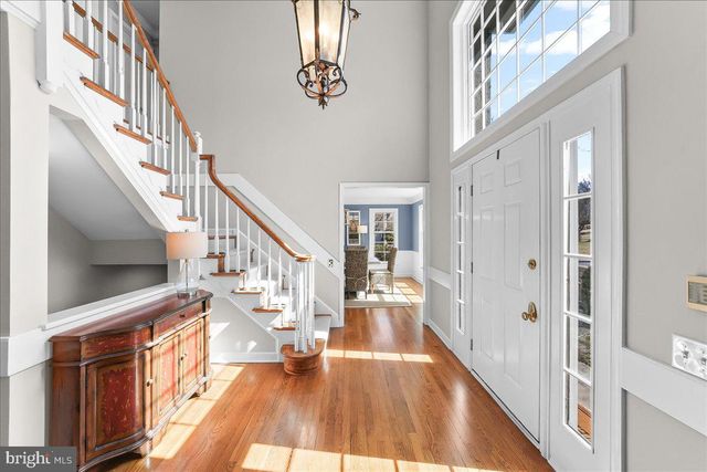 345 COUNTRY LN, Phoenixville, PA 19460