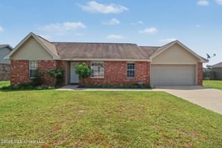 2024 Irma Circle, Ocean Springs, MS 39564