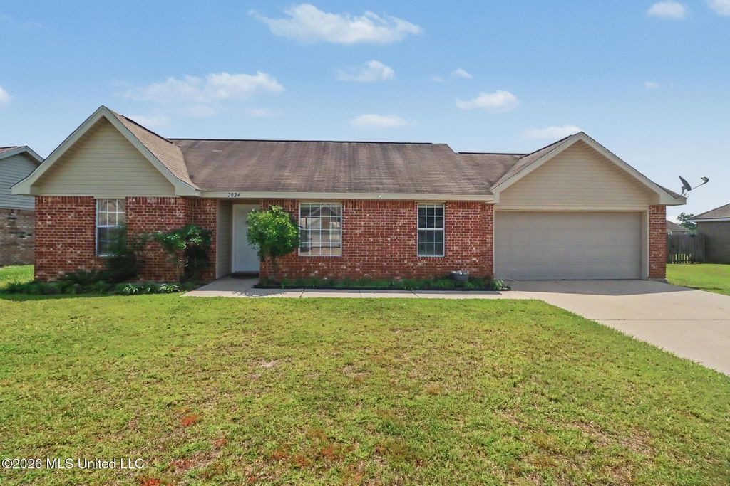 2024 Irma Circle, Ocean Springs, MS 39564