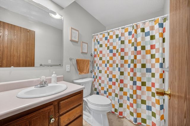 108 SW E Street, Melcher Dallas, IA 50163
