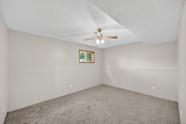 108 SW E Street, Melcher Dallas, IA 50163