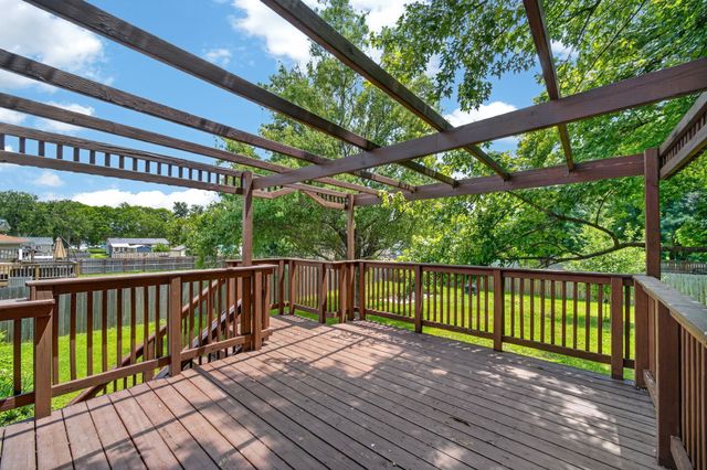108 SW E Street, Melcher Dallas, IA 50163