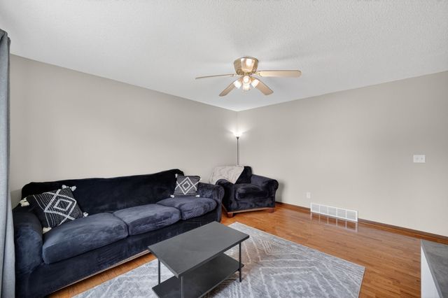 108 SW E Street, Melcher Dallas, IA 50163