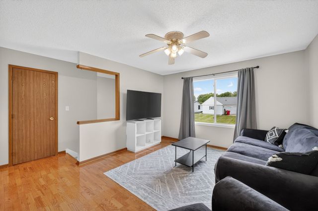 108 SW E Street, Melcher Dallas, IA 50163