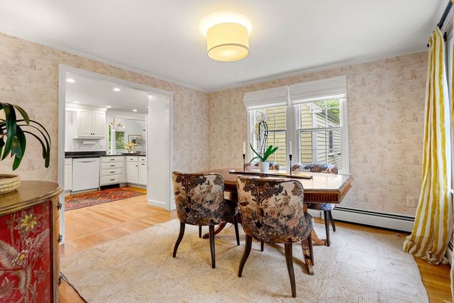 156 Washington St, Boxford, MA 01921