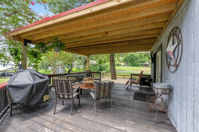 166 Nuevo Leon Street, Payne Springs, TX 75156