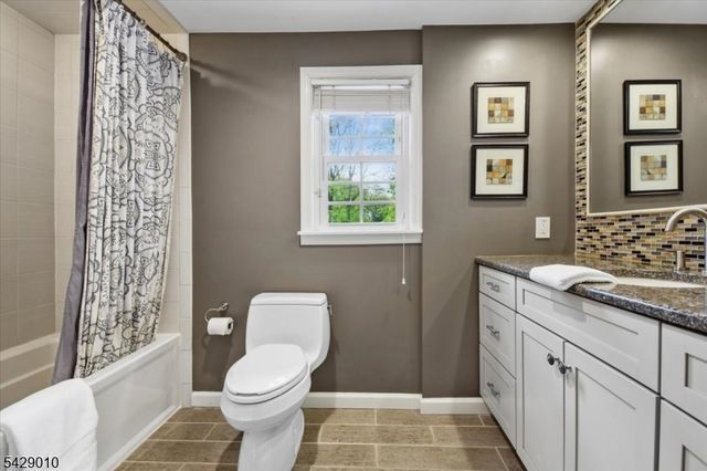 105 Tennyson Dr, Millburn Twp., NJ 07078