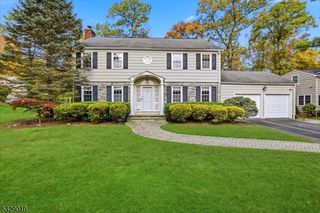105 Tennyson Dr, Millburn Twp., NJ 07078