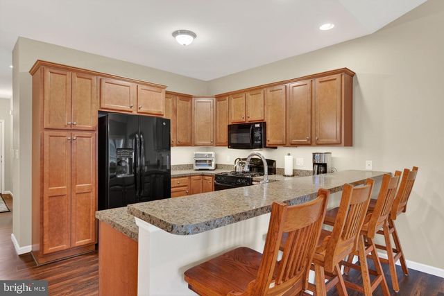 1250 TUMBLESTONE DR, Mount Joy, PA 17552