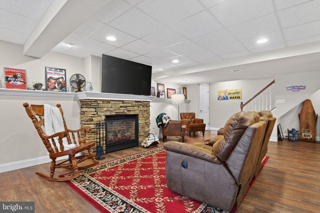 1250 TUMBLESTONE DR, Mount Joy, PA 17552