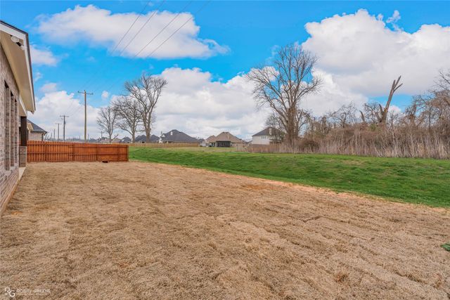 509 Cocodrie Drive, Bossier City, LA 71112