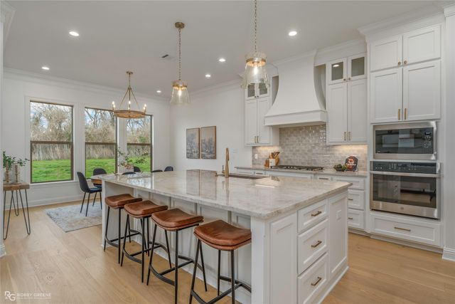 509 Cocodrie Drive, Bossier City, LA 71112