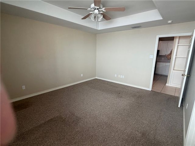 15210 Cruiser St B, Corpus Christi, TX 78418