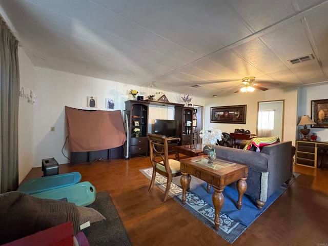 15420 Olde Highway 80 Spc 48, El Cajon, CA 92021