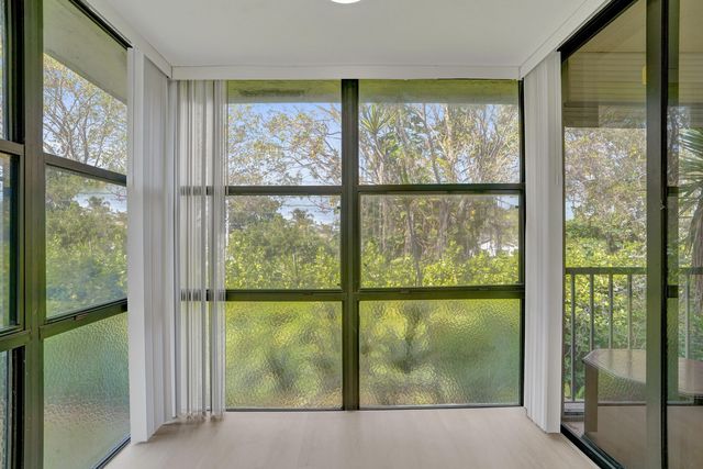 1040 Homewood Boulevard L202, Delray Beach, FL 33445